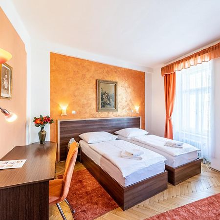 Hotel Trumf Mladá Boleslav Dış mekan fotoğraf