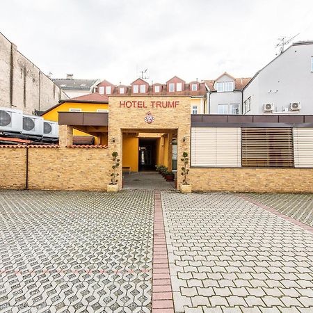 Hotel Trumf Mladá Boleslav Dış mekan fotoğraf