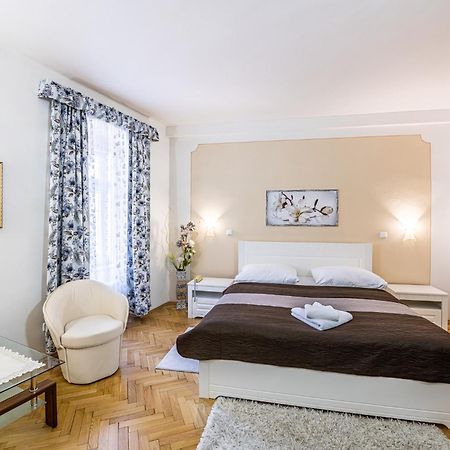 Hotel Trumf Mladá Boleslav Dış mekan fotoğraf
